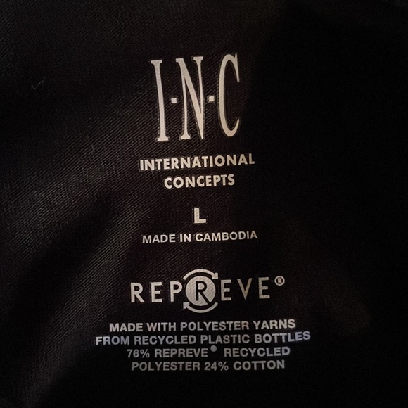 Macy’s Lightweight Workout Black Hoodie - Picture 5 of 5